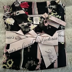 Victoria’s Secret Pajama Set
